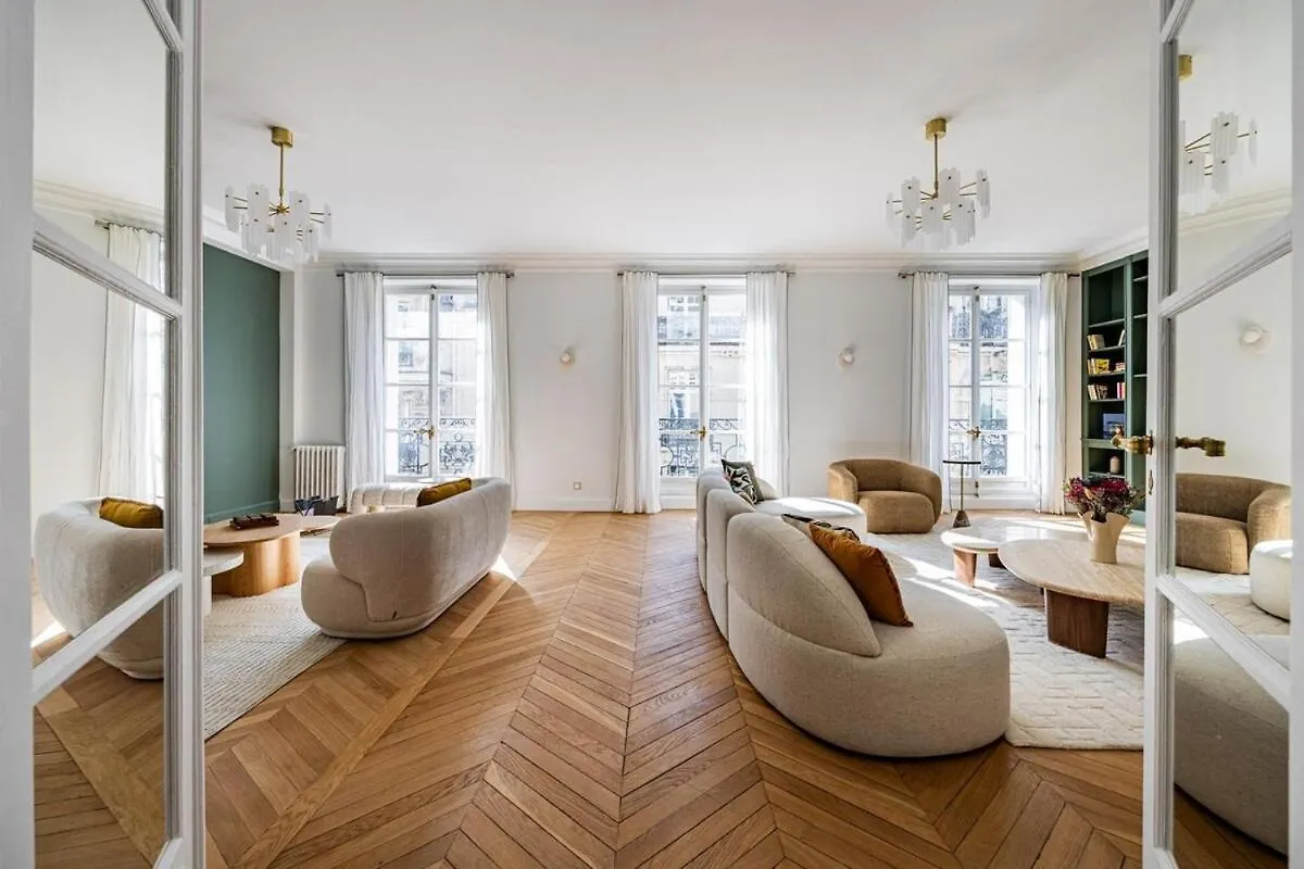 Apartman Luxurious 4 Bedroom Apartment, La Muette Párizs