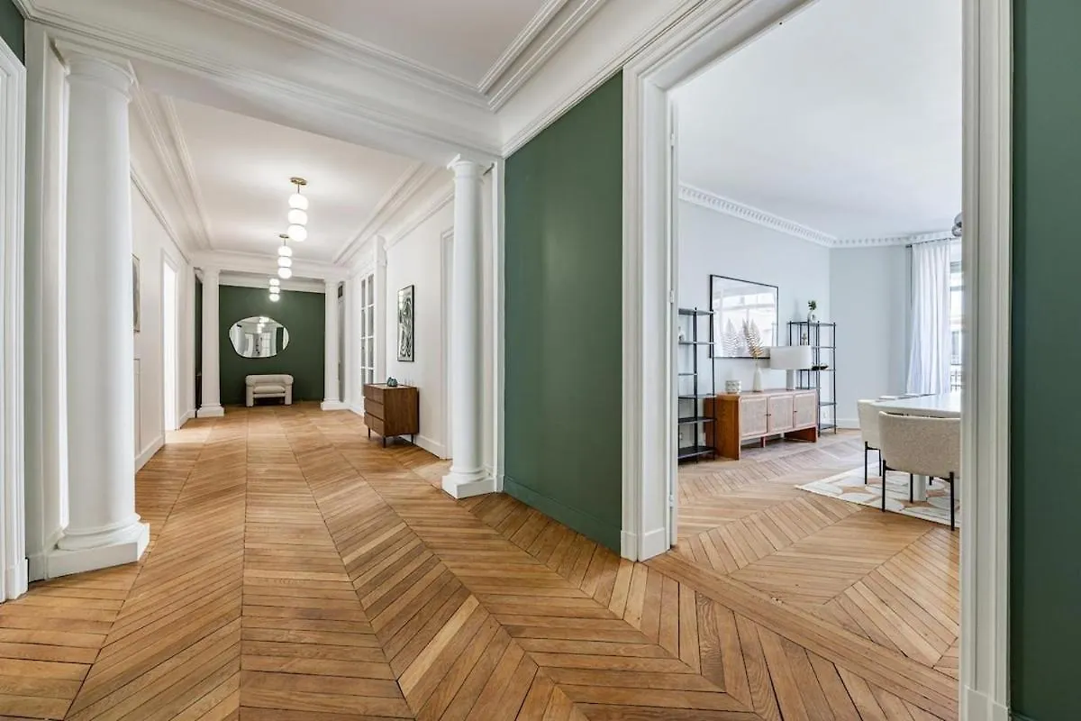 דירה פריז Luxurious 4 Bedroom Apartment, La Muette