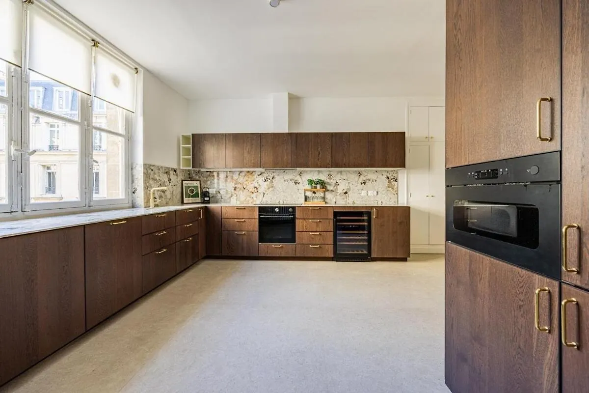 פריז Luxurious 4 Bedroom Apartment, La Muette