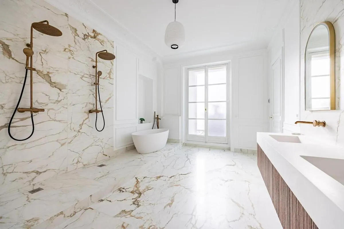 Apartment Luxurious 4 Bedroom Apartment, La Muette Paris France